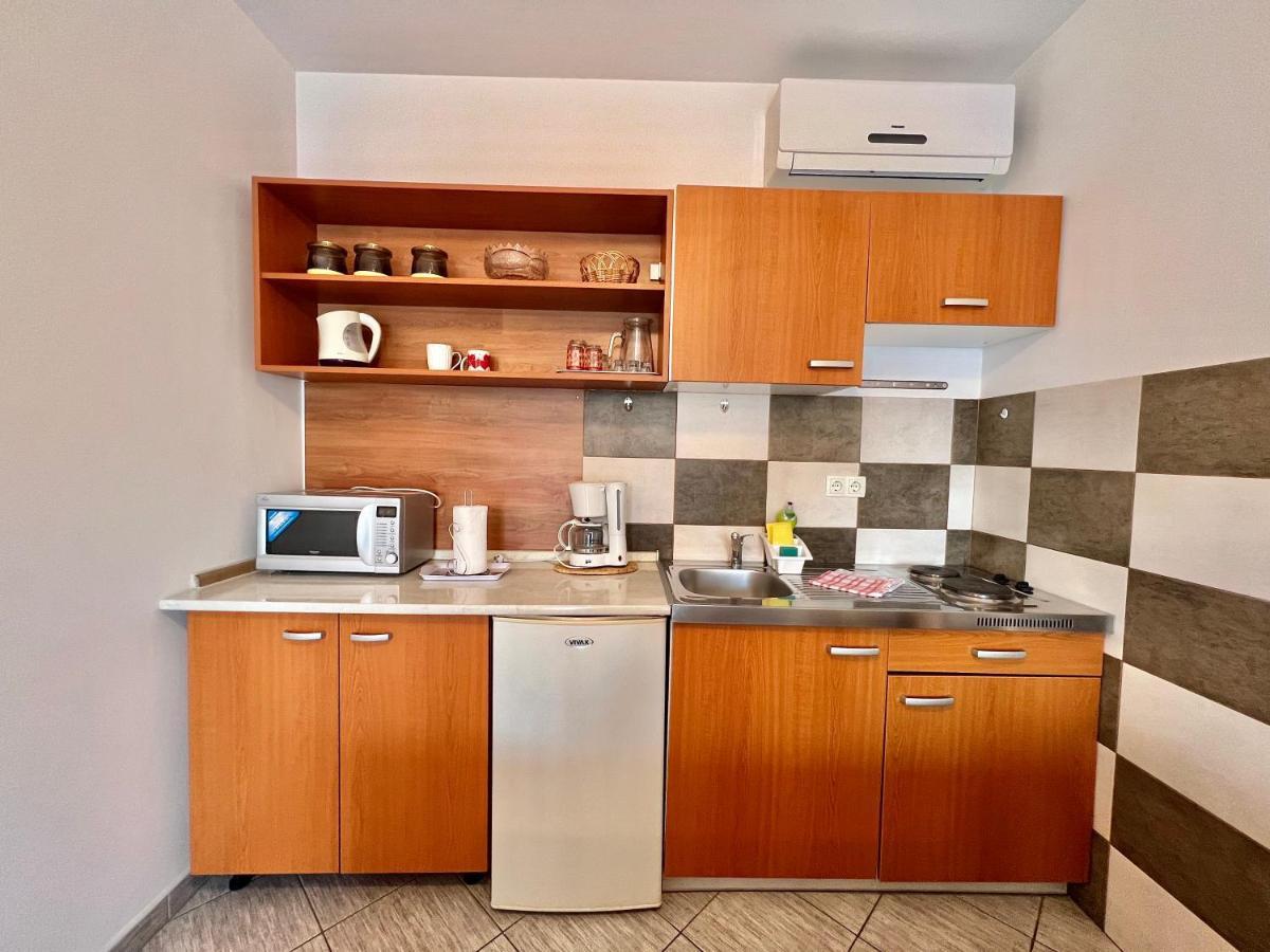 Apartmani Marija Dramalj Exterior photo