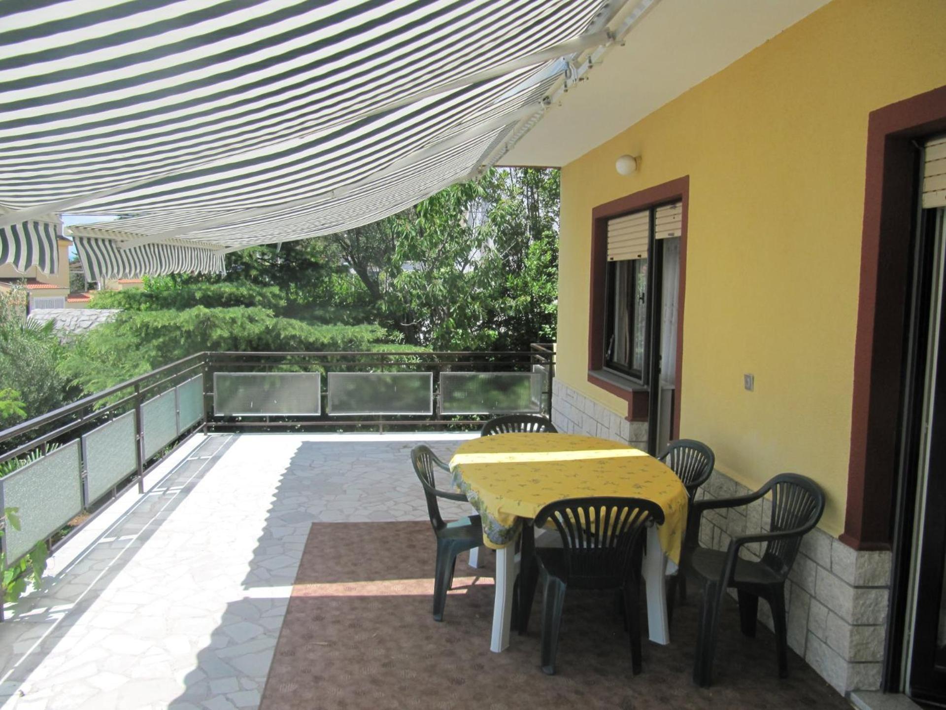 Apartmani Marija Dramalj Exterior photo